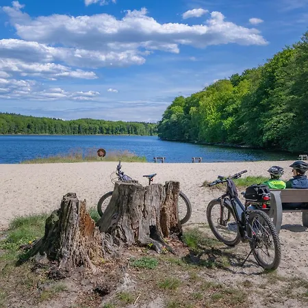 شقة Waldsiedlung Waldhaus App 2.2